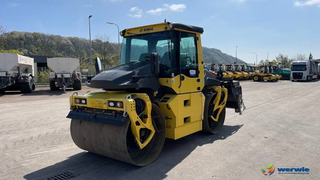 Bomag BW 174 AP-4V - רולר כביש: תמונה 4 Bomag BW 174 AP-4V - רולר כביש: תמונה 4