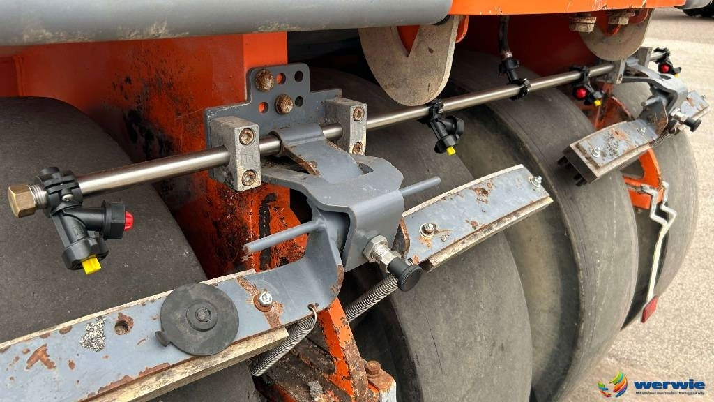 Hamm GRW 180i-10 - רולר פניאומטי: תמונה 5 Hamm GRW 180i-10 - רולר פניאומטי: תמונה 5