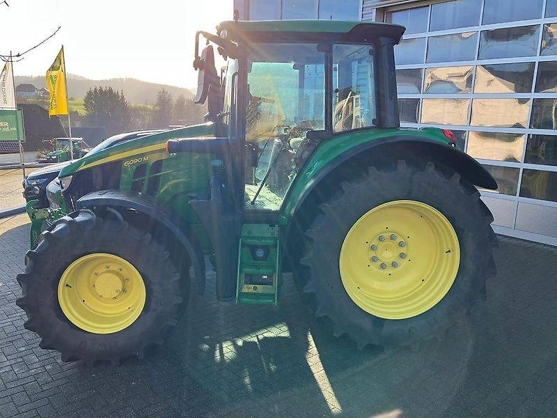 John Deere 6090M - טרקטור חקלאי: תמונה 5 John Deere 6090M - טרקטור חקלאי: תמונה 5