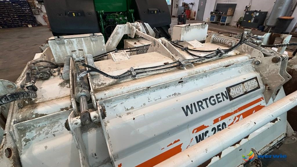 Wirtgen WS 250 - מכונת אספלט: תמונה 5 Wirtgen WS 250 - מכונת אספלט: תמונה 5