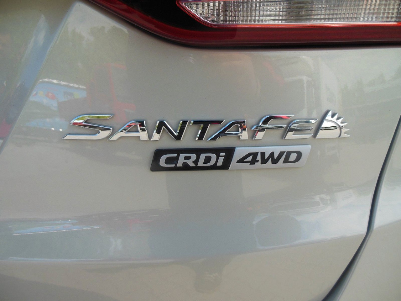 Hyundai Santa Fe 2,2 CRDi, 4WD, Automatic, Leder, Panora - SUV: תמונה 5 Hyundai Santa Fe 2,2 CRDi, 4WD, Automatic, Leder, Panora - SUV: תמונה 5