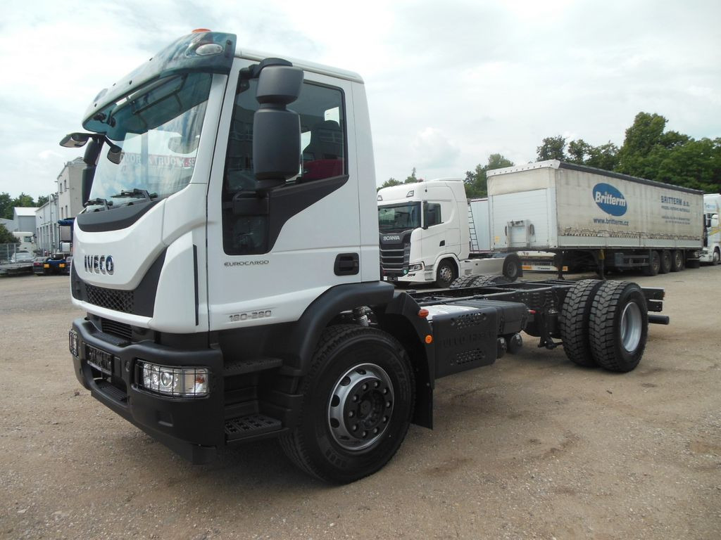 Iveco EUROCARGO ML 180E28/P, PTO - משאית עם שלדת תא: תמונה 1 Iveco EUROCARGO ML 180E28/P, PTO - משאית עם שלדת תא: תמונה 1