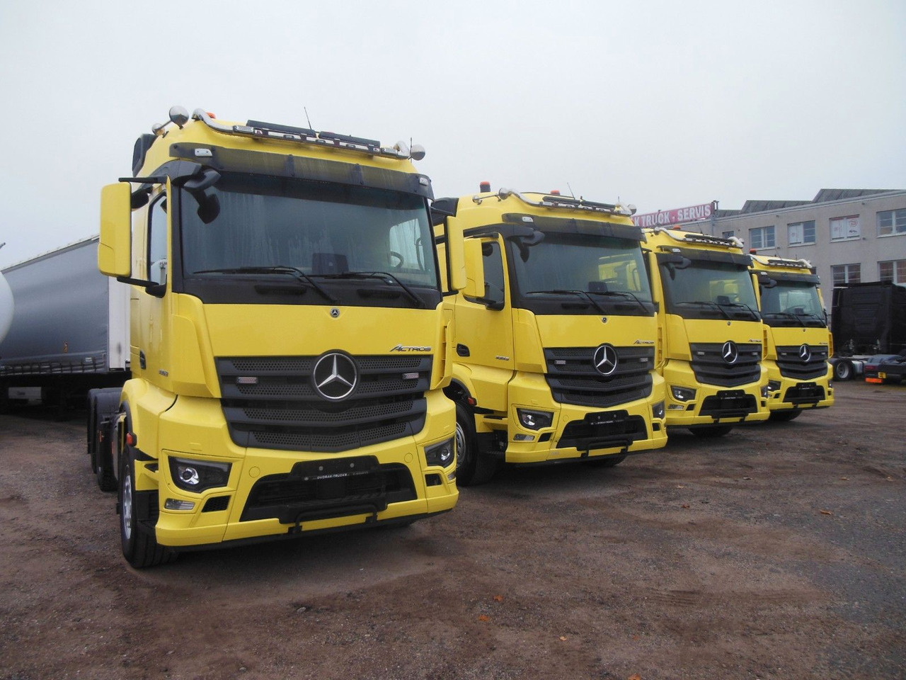 Mercedes-Benz 3353 ACTROS, 6X4, TRK, SET 120 TON, WIE NEUE!E!! - יחידת טרקטור: תמונה 2 Mercedes-Benz 3353 ACTROS, 6X4, TRK, SET 120 TON, WIE NEUE!E!! - יחידת טרקטור: תמונה 2