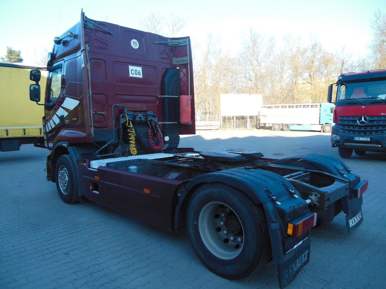 Renault PREMIUM 440.19 DXi - יחידת טרקטור: תמונה 4 Renault PREMIUM 440.19 DXi - יחידת טרקטור: תמונה 4