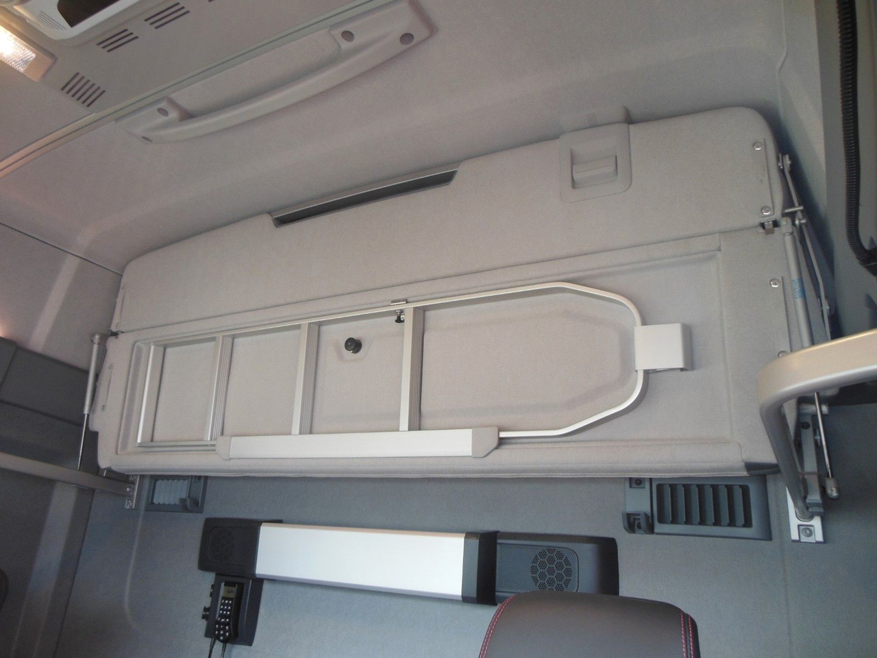 הַחכָּרָה  Renault T 440, 6X2, D-HOLLANDIA, 23 PALETTEN, WIE NEUE! Renault T 440, 6X2, D-HOLLANDIA, 23 PALETTEN, WIE NEUE!: תמונה 17