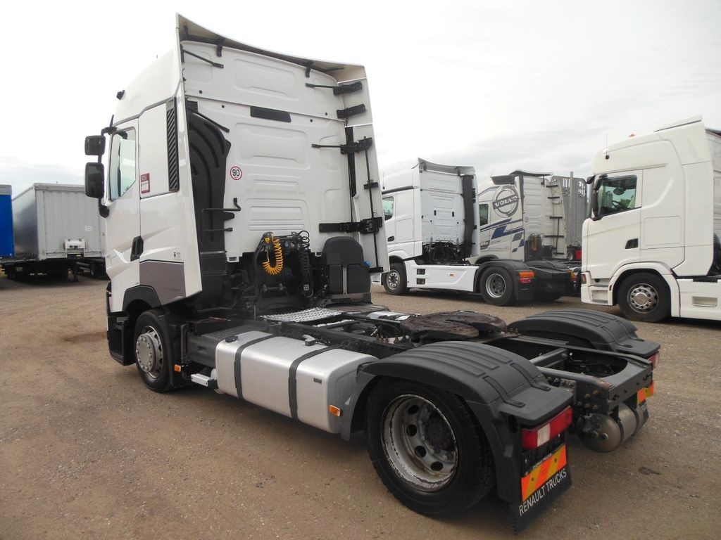 Renault T520 COMFORT, LOWDECK, TOP STAND Renault T520 COMFORT, LOWDECK, TOP STAND - יחידת טרקטור: תמונה 4 Renault T520 COMFORT, LOWDECK, TOP STAND Renault T520 COMFORT, LOWDECK, TOP STAND - יחידת טרקטור: תמונה 4