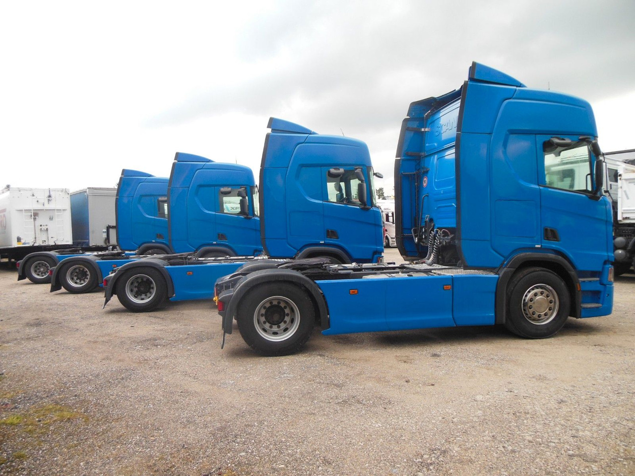 Scania R450, 4 STÜCKS, RETARDER, VOLL LUFT! - יחידת טרקטור: תמונה 4 Scania R450, 4 STÜCKS, RETARDER, VOLL LUFT! - יחידת טרקטור: תמונה 4