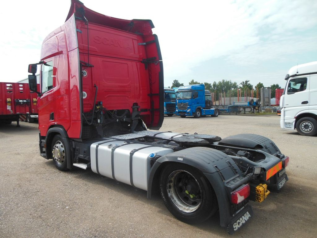 Scania R450 LOWDECK, RETARDER, STANDKLIMA, VOLL LUFT  - יחידת טרקטור: תמונה 4 Scania R450 LOWDECK, RETARDER, STANDKLIMA, VOLL LUFT  - יחידת טרקטור: תמונה 4