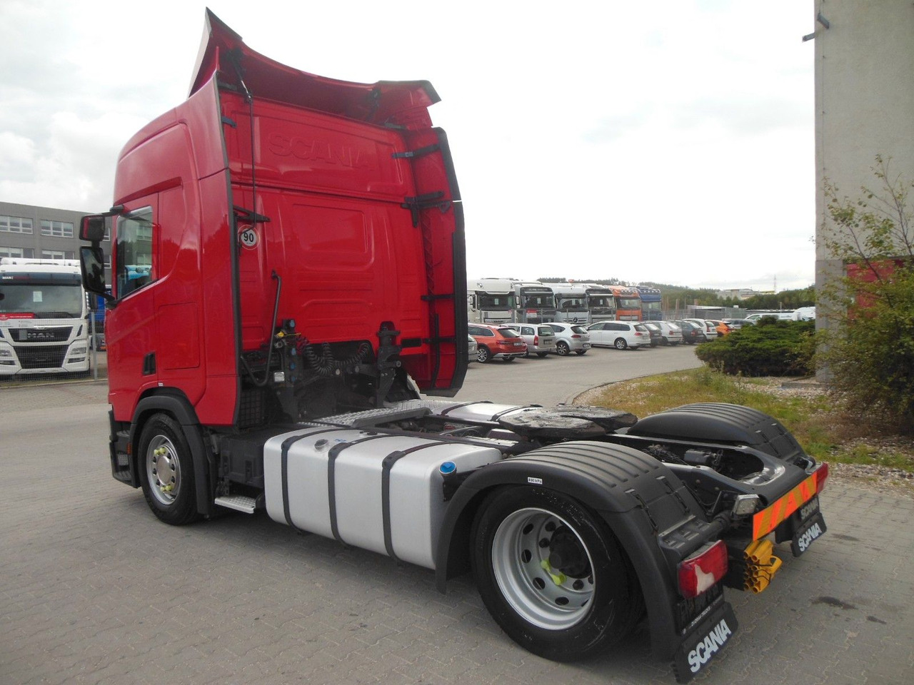 Scania R450, LOWDECK, RETARDER, STANDKLIMA - יחידת טרקטור: תמונה 4 Scania R450, LOWDECK, RETARDER, STANDKLIMA - יחידת טרקטור: תמונה 4