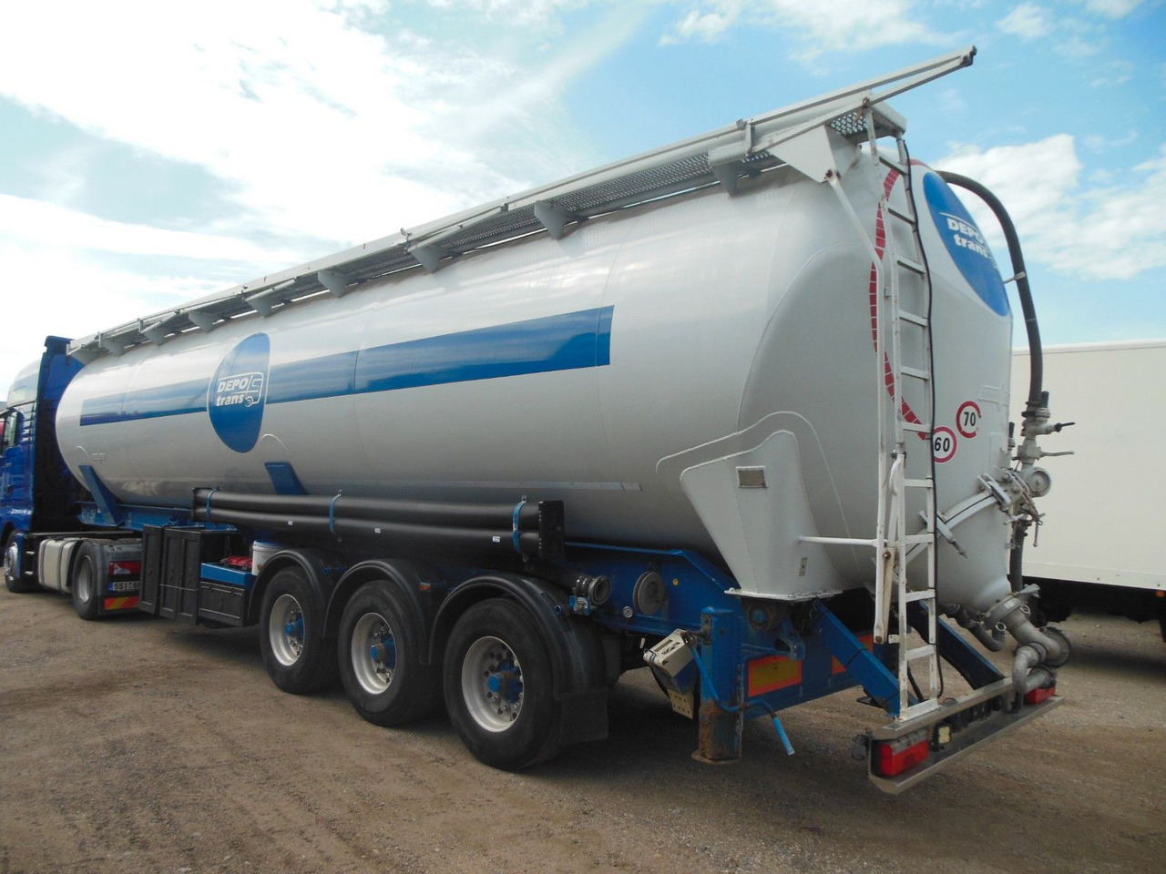 Spitzer SK 2460 CAL, 60.000 L - סמיטריילר Silo: תמונה 4 Spitzer SK 2460 CAL, 60.000 L - סמיטריילר Silo: תמונה 4