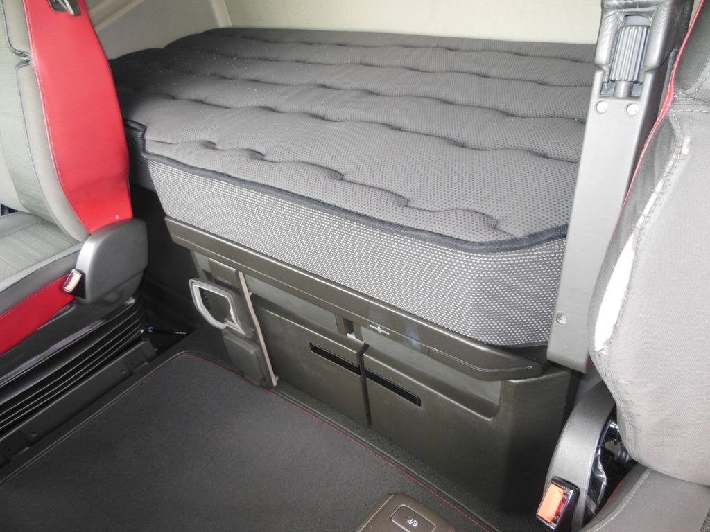 יחידת טרקטור Volvo FH 13/540, GLOBE: תמונה 12