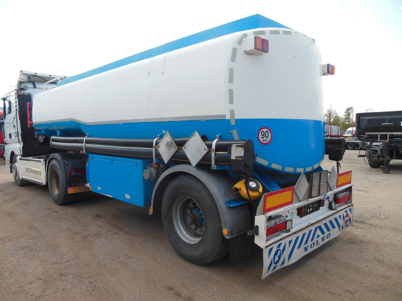 WILLIG/HALLER/HLS 240.45/2,NPC 04, 4 KAMMER - סמיטריילר מכל: תמונה 2 WILLIG/HALLER/HLS 240.45/2,NPC 04, 4 KAMMER - סמיטריילר מכל: תמונה 2