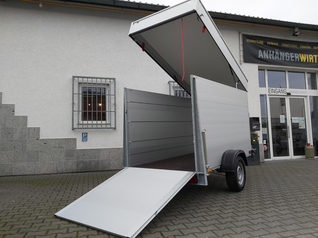 ALUBOXX Deckelanhänger GTB 1200 VT3 251x126x153cm Heckrampe (S) 1200kg Winter Aktion - קרון נגרר בתיבה סגורה: תמונה 2 ALUBOXX Deckelanhänger GTB 1200 VT3 251x126x153cm Heckrampe (S) 1200kg Winter Aktion - קרון נגרר בתיבה סגורה: תמונה 2