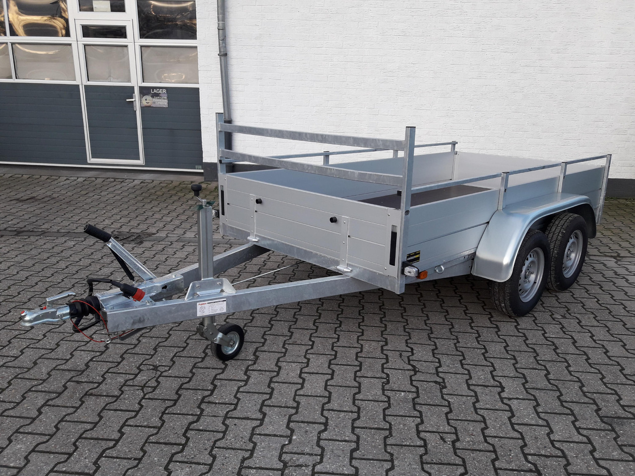 Anssems Kastenanhänger BSX 2500 301x150x45cm (M) 2500kg Winter Aktion 2024 - קרון נגרר צד נופל/ שטוח: תמונה 1 Anssems Kastenanhänger BSX 2500 301x150x45cm (M) 2500kg Winter Aktion 2024 - קרון נגרר צד נופל/ שטוח: תמונה 1