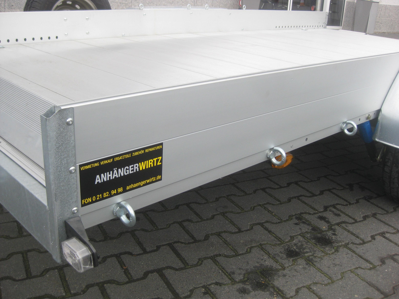Anssems Transporter AMT 2500 407x180x18cm Aluboden Alurampen Seilwinde 2500kg online - קרון נגרר בהובלה אוטומטית: תמונה 4 Anssems Transporter AMT 2500 407x180x18cm Aluboden Alurampen Seilwinde 2500kg online - קרון נגרר בהובלה אוטומטית: תמונה 4