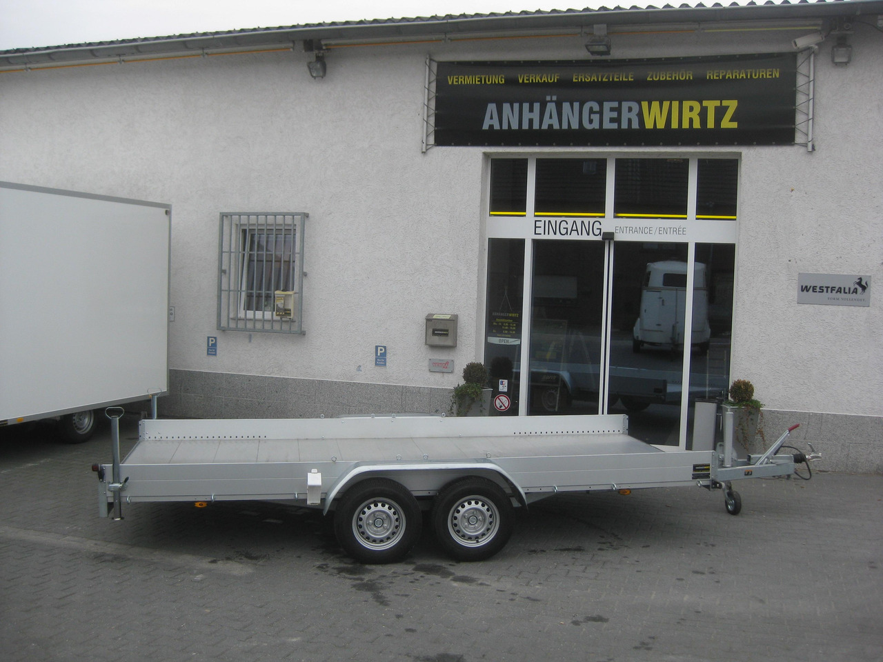 Anssems Transporter AMT 2500 440x190x18cm Aluboden Alurampen Seilwinde 2500kg Modell 22 - קרון נגרר צד נופל/ שטוח: תמונה 4 Anssems Transporter AMT 2500 440x190x18cm Aluboden Alurampen Seilwinde 2500kg Modell 22 - קרון נגרר צד נופל/ שטוח: תמונה 4