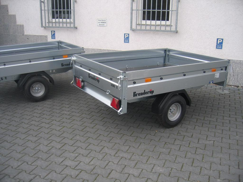 Brenderup 3205 SUB 750 204x142x35cm (XS) 750kg TOPSELLER - קרון נגרר צד נופל/ שטוח: תמונה 5 Brenderup 3205 SUB 750 204x142x35cm (XS) 750kg TOPSELLER - קרון נגרר צד נופל/ שטוח: תמונה 5