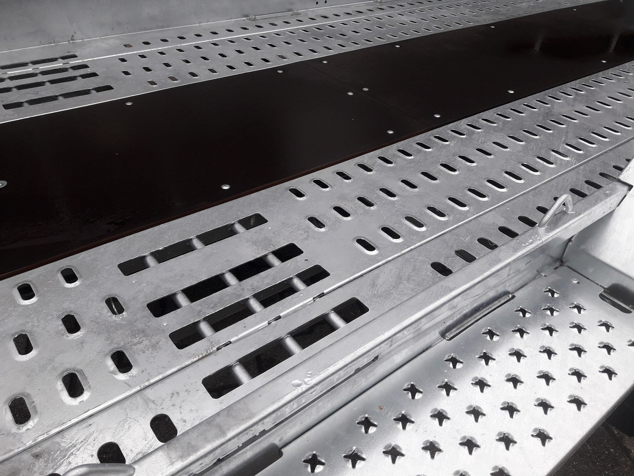 קרון נגרר לצמחים Brian James Digger Plant 543-3717-35-2 370x170cm 3500kg Rampen Reserverad 2736kg Nutzlast Aktion 24: תמונה 7