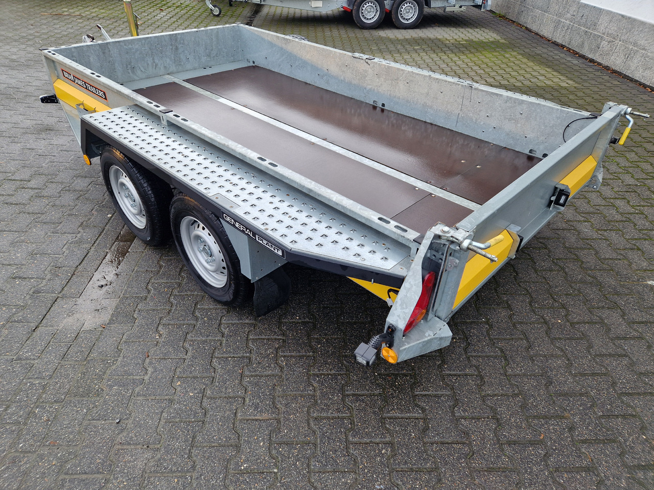 Brian James General Plant 310x160x25cm Heckbordwand 2700kg Abverkauf - קרון נגרר צד נופל/ שטוח: תמונה 5 Brian James General Plant 310x160x25cm Heckbordwand 2700kg Abverkauf - קרון נגרר צד נופל/ שטוח: תמונה 5
