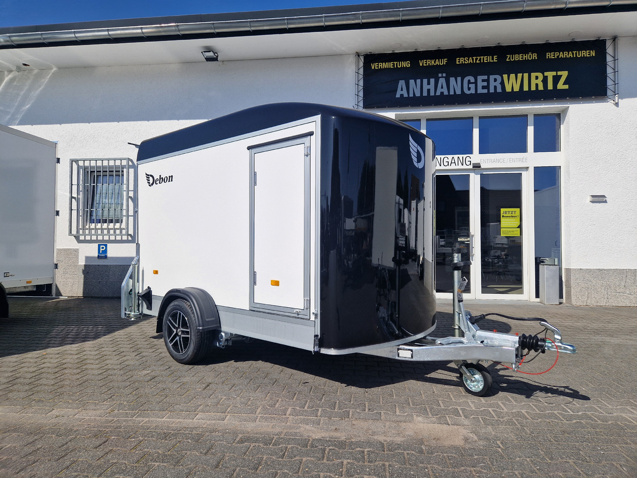 Cargo Roadster 300 300x150x184cm Sandwich weiß Poly black Seitenklappe &Tür Alufelgen 1300kg Pullman - קרון נגרר לממכר: תמונה 5 Cargo Roadster 300 300x150x184cm Sandwich weiß Poly black Seitenklappe &Tür Alufelgen 1300kg Pullman - קרון נגרר לממכר: תמונה 5
