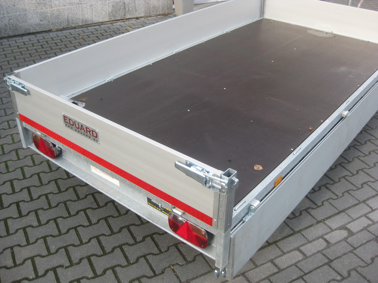 קרון נגרר למכונית Hochlader 310x160x30cm Lfh: 56cm 10" niedrig Fahrwerk (M) 1500kg: תמונה 9