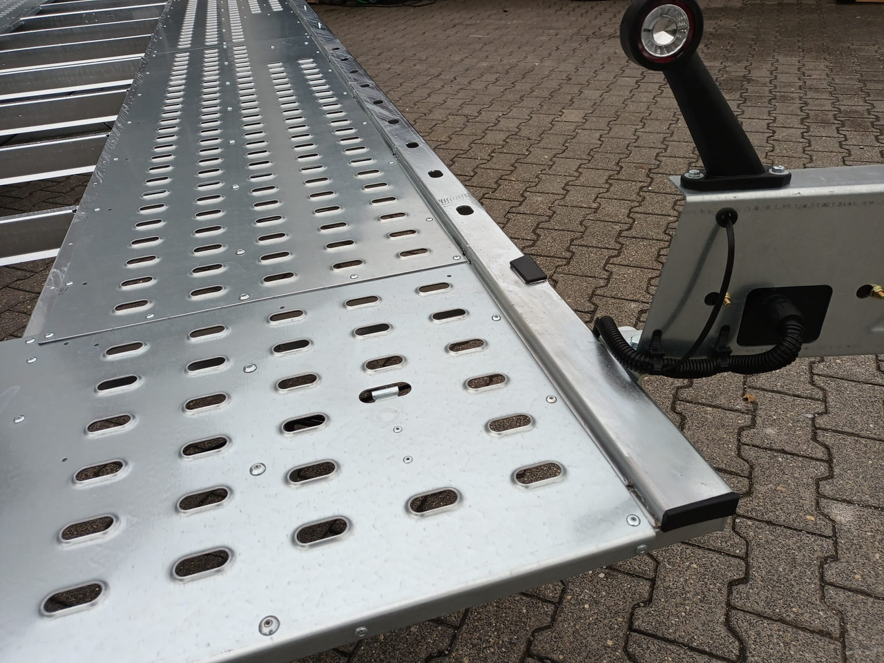 Martz Cartrailer GT KIPP 480/2 3T 480x205cm Profi Lohr Stahl Winde 10" 3000kg 100km/H - קרון נגרר בהובלה אוטומטית: תמונה 5 Martz Cartrailer GT KIPP 480/2 3T 480x205cm Profi Lohr Stahl Winde 10" 3000kg 100km/H - קרון נגרר בהובלה אוטומטית: תמונה 5