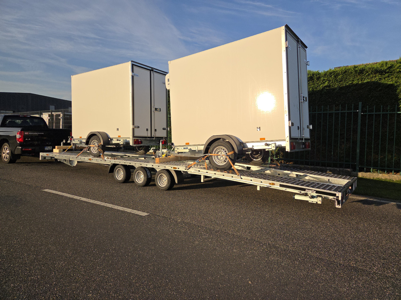 Martz Cartrailer GT PLUS 850/3 S 3,5T 850x215cm Lohr Blech Fahrschienen Rampen Tridem 3500kg 100km/H - קרון נגרר בהובלה אוטומטית: תמונה 2 Martz Cartrailer GT PLUS 850/3 S 3,5T 850x215cm Lohr Blech Fahrschienen Rampen Tridem 3500kg 100km/H - קרון נגרר בהובלה אוטומטית: תמונה 2