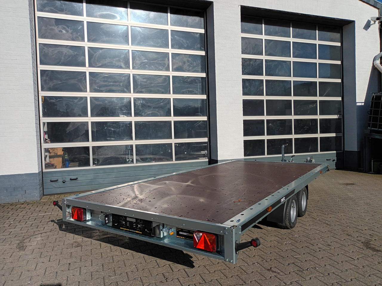 Martz GT PLATAU 450/2 450x216cm Auffahrrampen Stahl 10" 3000kg - קרון נגרר צד נופל/ שטוח: תמונה 5 Martz GT PLATAU 450/2 450x216cm Auffahrrampen Stahl 10" 3000kg - קרון נגרר צד נופל/ שטוח: תמונה 5
