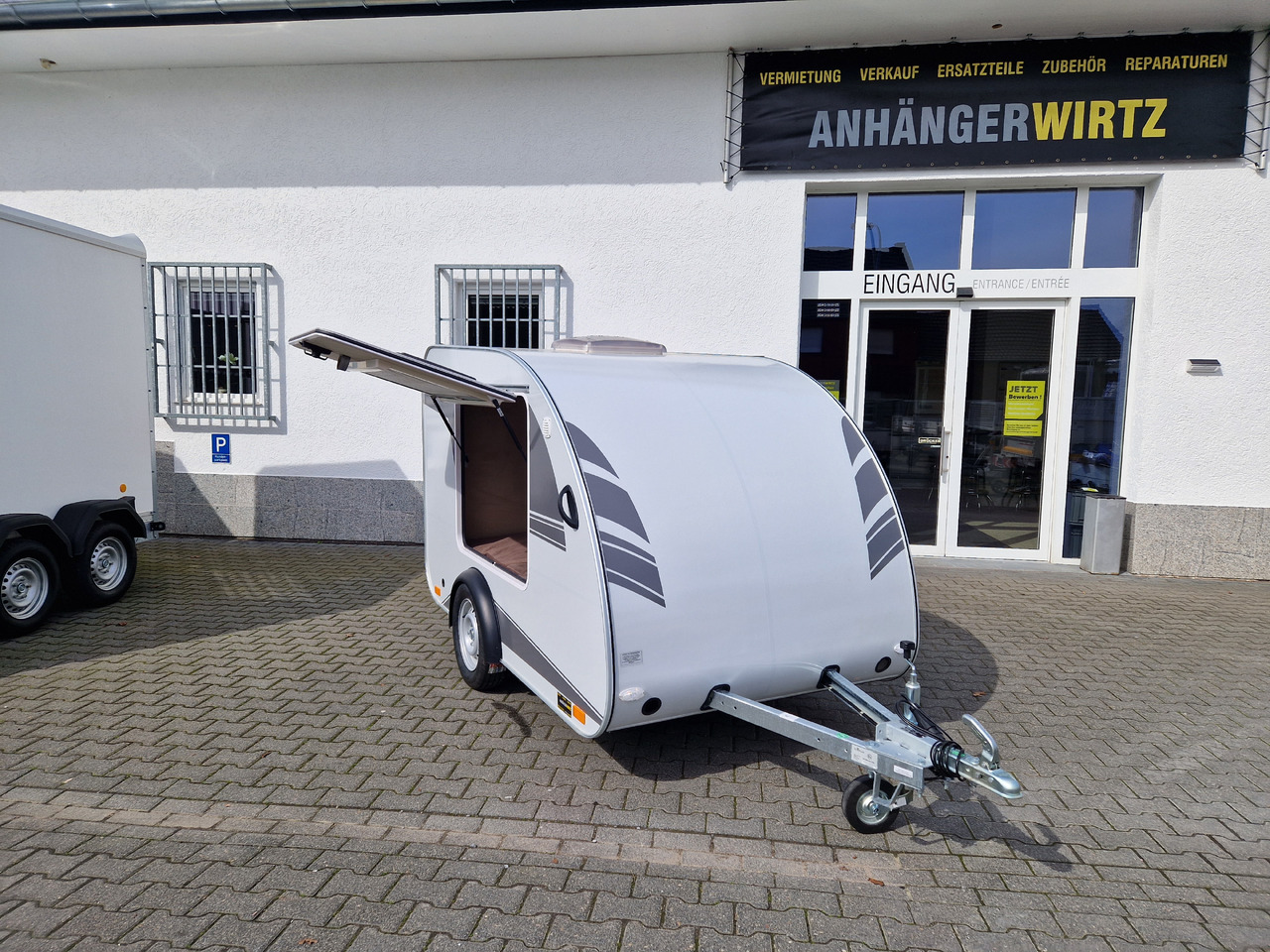 Mini Camper Mini Tommy TMC25 Basic 252x140x121cm 100 km/H 750kg ungebremst Januar AKTION - קרוואן נגרר: תמונה 1 Mini Camper Mini Tommy TMC25 Basic 252x140x121cm 100 km/H 750kg ungebremst Januar AKTION - קרוואן נגרר: תמונה 1