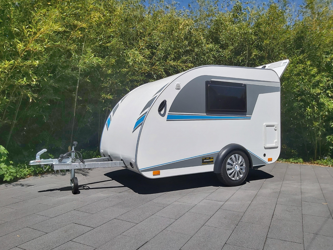 Mini Camper Mini Tommy TMC25 Basic V1 252x140x121cm Küche 100km/H 750kg ohne Bremse Winter Aktion - קרוואן נגרר: תמונה 5 Mini Camper Mini Tommy TMC25 Basic V1 252x140x121cm Küche 100km/H 750kg ohne Bremse Winter Aktion - קרוואן נגרר: תמונה 5