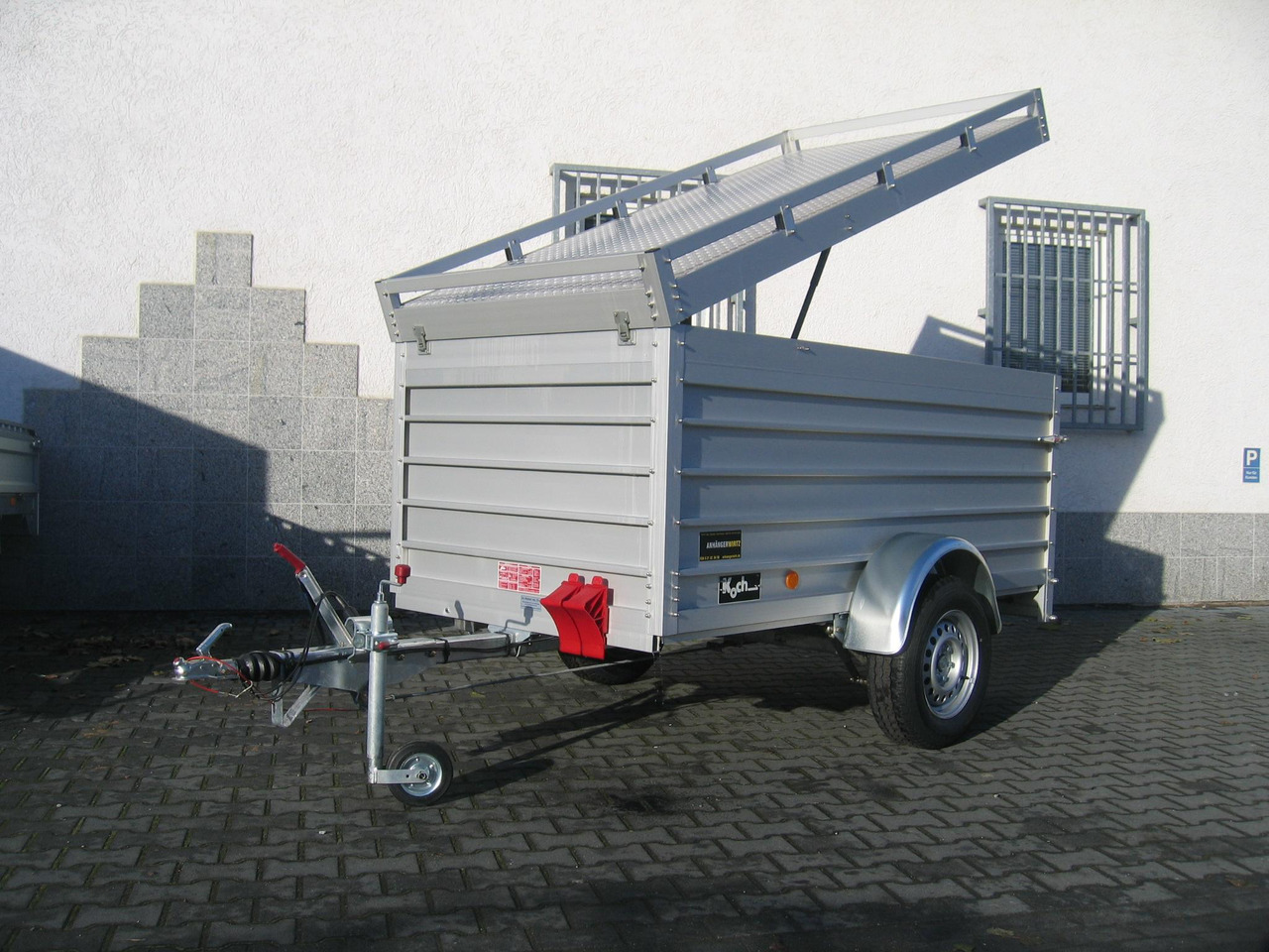 PKW Anhänger Koch Aluline 4.13 Deckel 250x125x95cm (S) 1300kg 100 km/H Aktion 2022 - קרון נגרר בתיבה סגורה: תמונה 1 PKW Anhänger Koch Aluline 4.13 Deckel 250x125x95cm (S) 1300kg 100 km/H Aktion 2022 - קרון נגרר בתיבה סגורה: תמונה 1