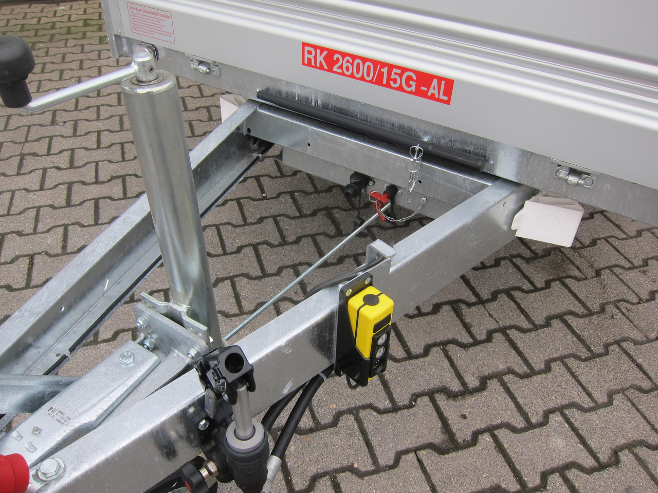 Pongratz Kipper RK 2600/15 G-AL Elektrisch + Notpumpe 260x151x36cm Stahlboden Pendel 13" 1800kg - קרון נגרר עם מזהיר: תמונה 3 Pongratz Kipper RK 2600/15 G-AL Elektrisch + Notpumpe 260x151x36cm Stahlboden Pendel 13" 1800kg - קרון נגרר עם מזהיר: תמונה 3