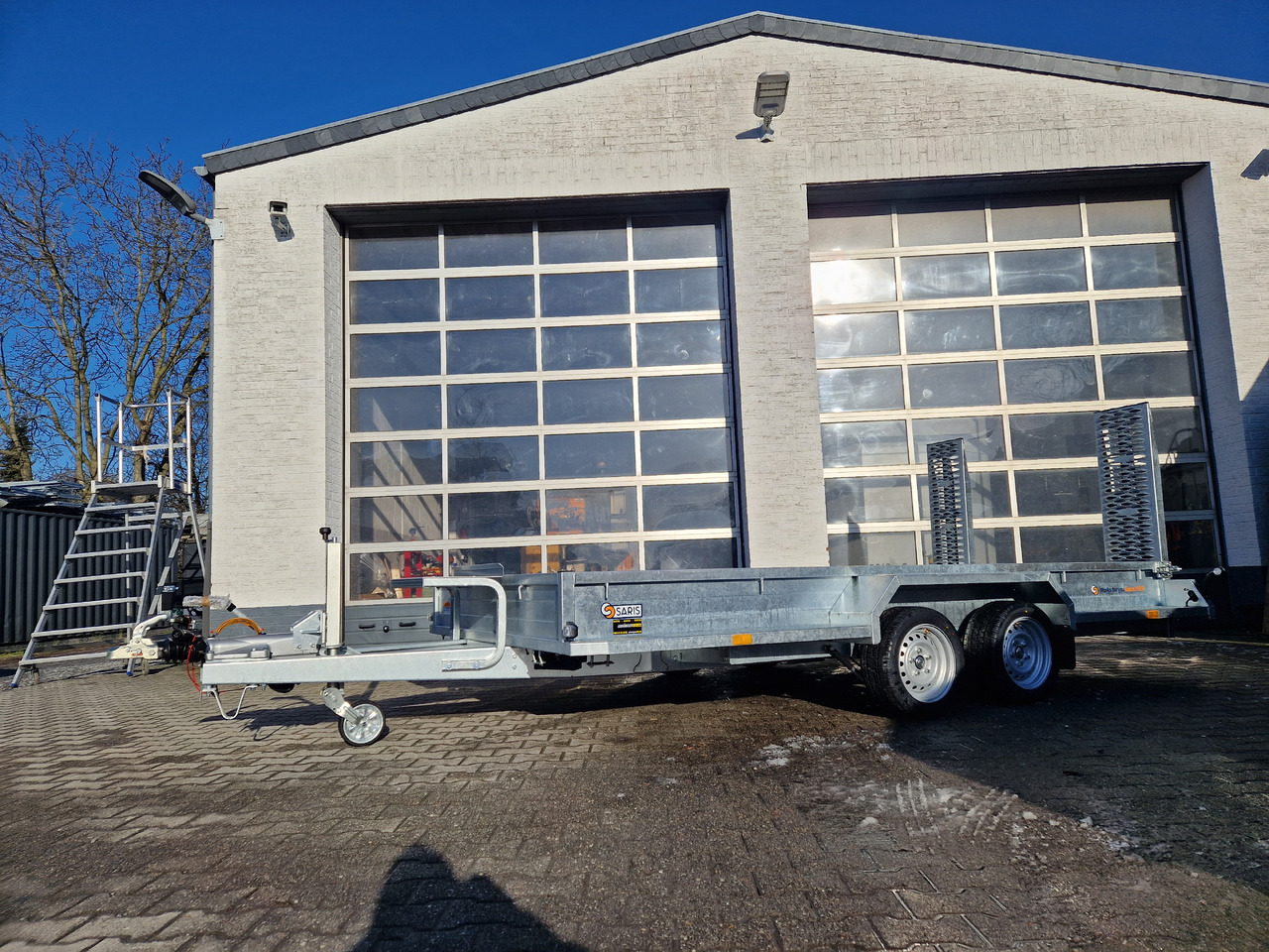 Saris Magnum MAXX 3500 406x182x30cm force one Rampen Schaufelablage 100km/H 3500kg Januar Aktion - קרון נגרר לצמחים: תמונה 5 Saris Magnum MAXX 3500 406x182x30cm force one Rampen Schaufelablage 100km/H 3500kg Januar Aktion - קרון נגרר לצמחים: תמונה 5