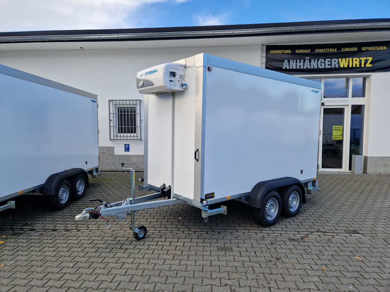 Tiefkühlanhänger AZK 2734/156 336x156x200cm 100 Frigoliner GOVI K6 bis -18°C (M) 2700kg - קרון נגרר עם קירור: תמונה 1 Tiefkühlanhänger AZK 2734/156 336x156x200cm 100 Frigoliner GOVI K6 bis -18°C (M) 2700kg - קרון נגרר עם קירור: תמונה 1