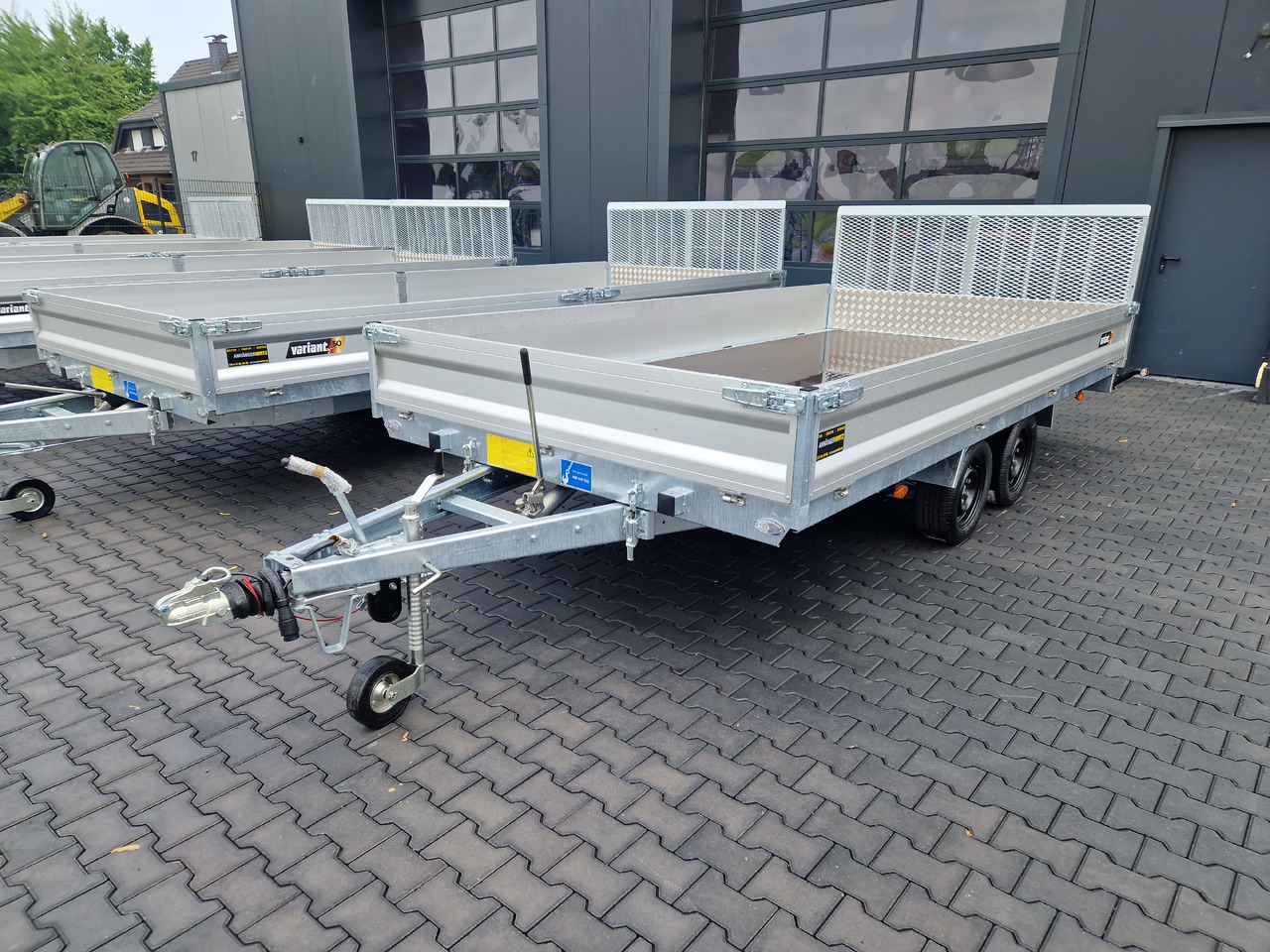 Variant Maschinentransporter 3542 UX Maxi Load Tandem Parabelfeder LED Felgen black 3500kg - קרון נגרר לצמחים: תמונה 2 Variant Maschinentransporter 3542 UX Maxi Load Tandem Parabelfeder LED Felgen black 3500kg - קרון נגרר לצמחים: תמונה 2