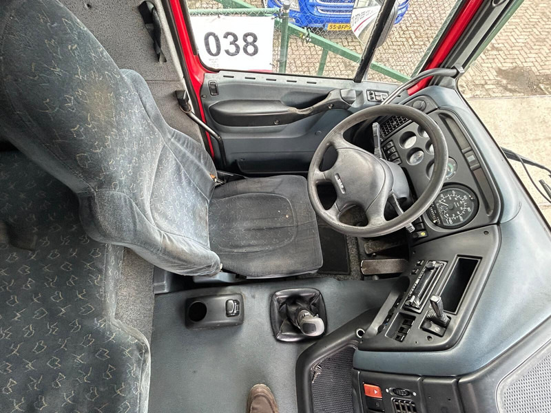 יחידת טרקטור DAF XF 95.480: תמונה 17