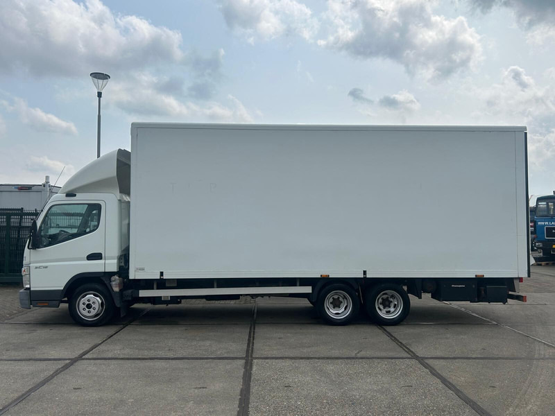 Mitsubishi Fuso CANTER 3C15 - משאית תיבה: תמונה 2 Mitsubishi Fuso CANTER 3C15 - משאית תיבה: תמונה 2