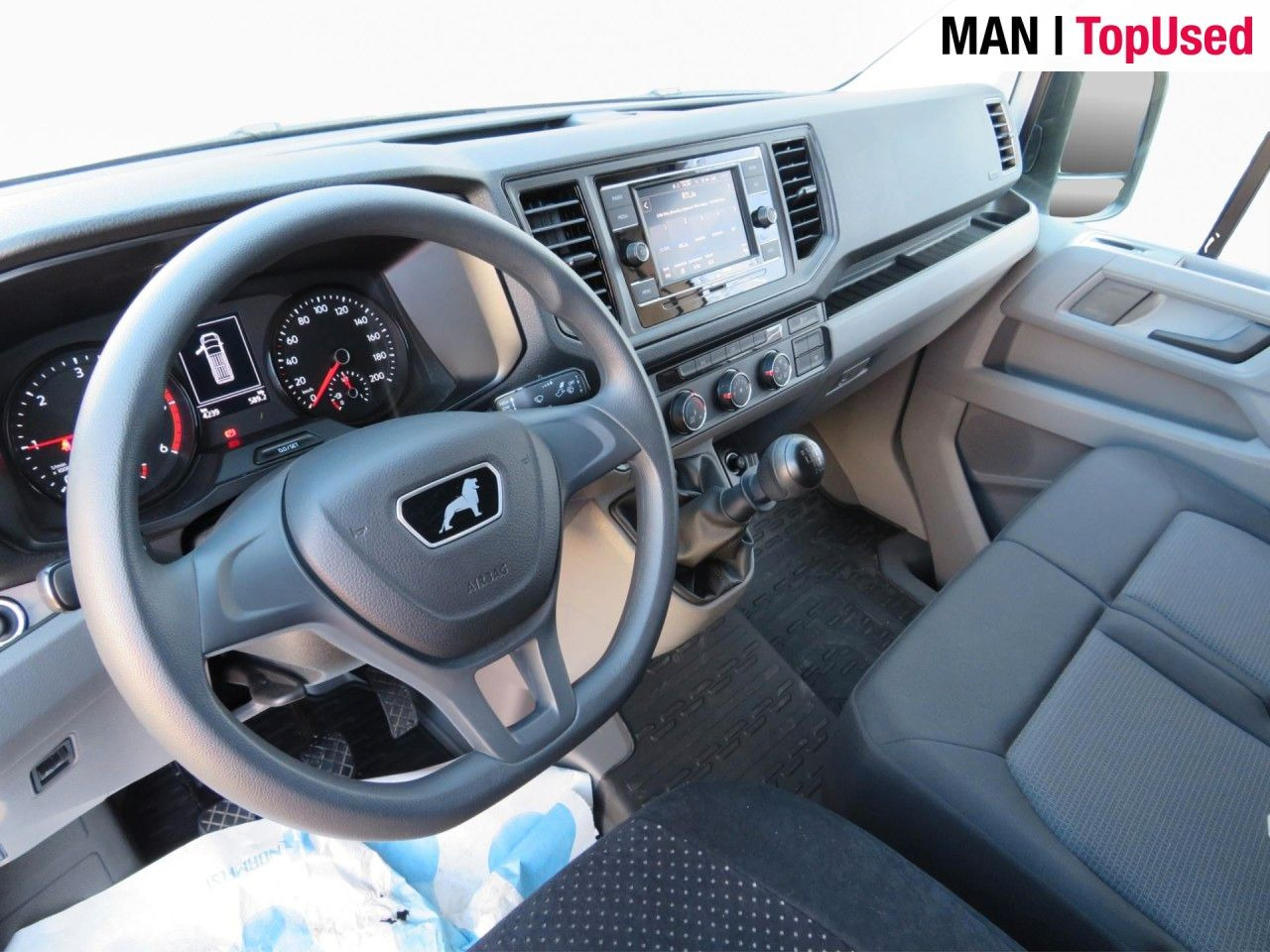 MAN TGE 3.140 4X2F L4H3 SB Kasten - כלי רכב מסחרי עם לוח: תמונה 2 MAN TGE 3.140 4X2F L4H3 SB Kasten - כלי רכב מסחרי עם לוח: תמונה 2