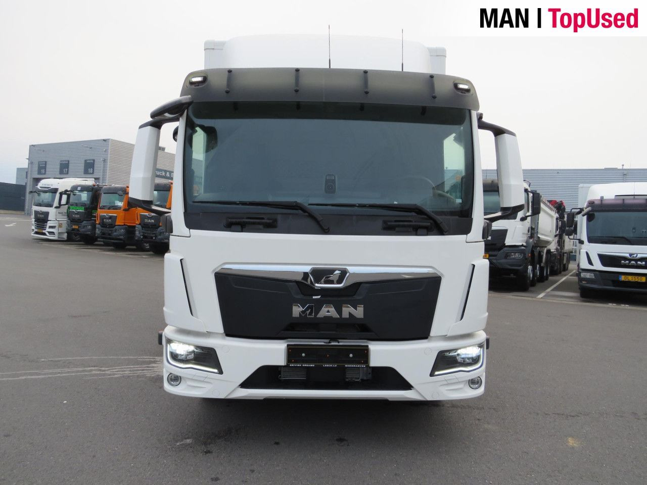 משאית תיבה MAN TGL 12.250 4X2 BL VANTEC Koffer BÄR LBW: תמונה 9