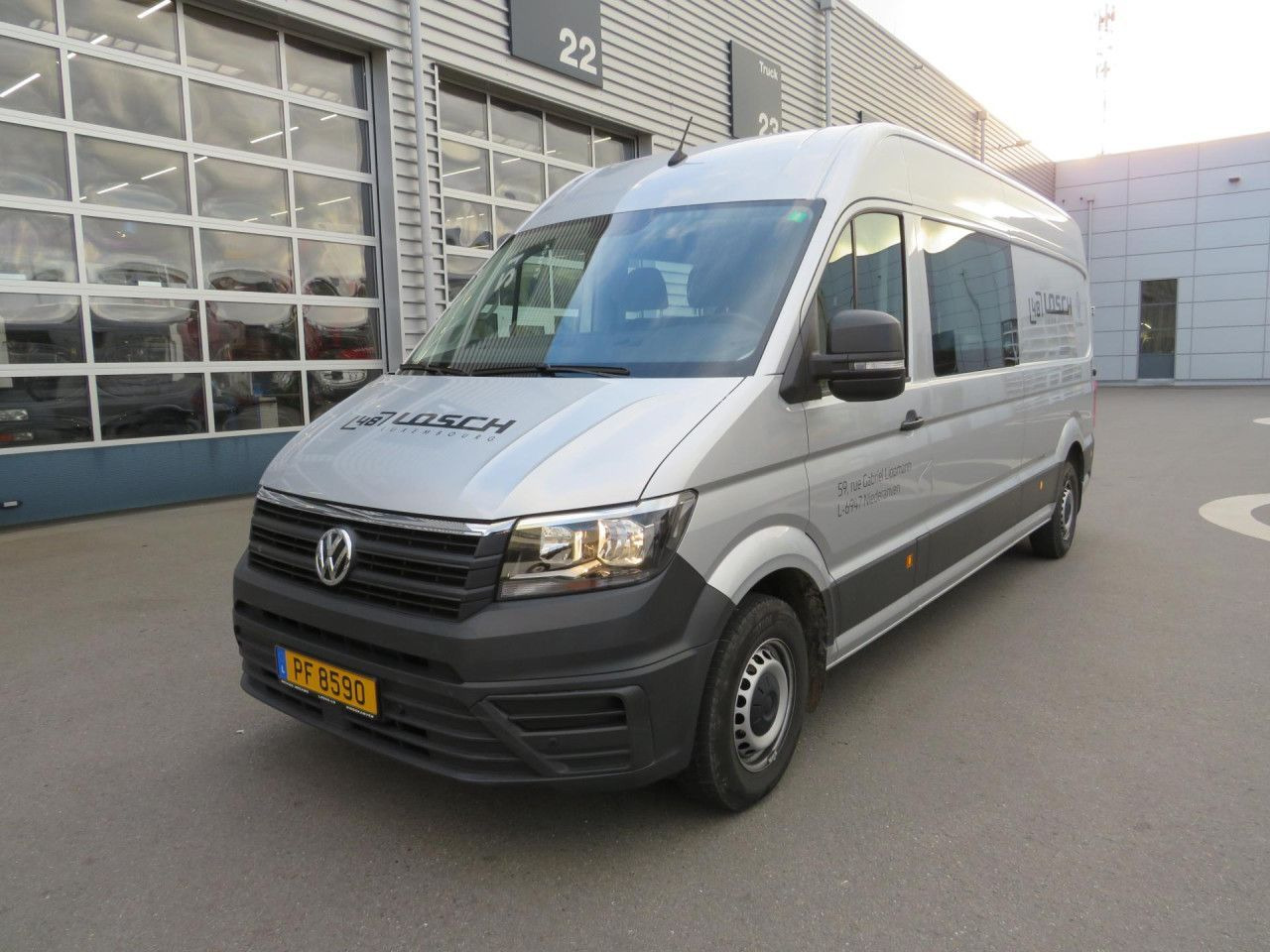 Volkswagen Crafter 35 L4H3 Doka Kasten Volkswagen Crafter 35 L4H3 Doka Kasten Klima AHK Navi ZV - כלי רכב מסחרי עם לוח, כלי רכב מסחרי קומבי: תמונה 2 Volkswagen Crafter 35 L4H3 Doka Kasten Volkswagen Crafter 35 L4H3 Doka Kasten Klima AHK Navi ZV - כלי רכב מסחרי עם לוח, כלי רכב מסחרי קומבי: תמונה 2