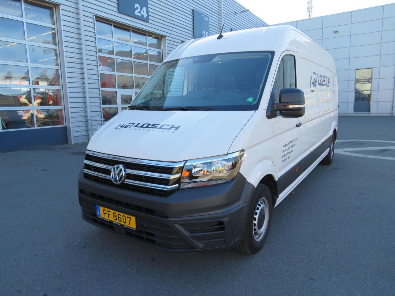 Volkswagen Crafter 35 L4H3 Kasten Klima AHK ZV - כלי רכב מסחרי עם לוח: תמונה 2 Volkswagen Crafter 35 L4H3 Kasten Klima AHK ZV - כלי רכב מסחרי עם לוח: תמונה 2