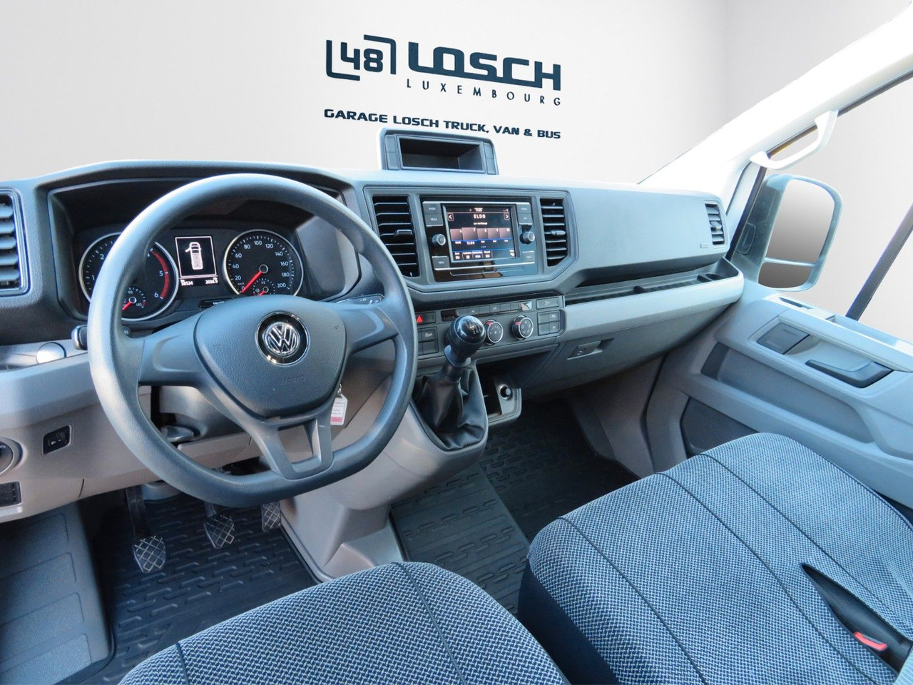 Volkswagen Crafter 35 L4H3 Kasten - כלי רכב מסחרי עם לוח: תמונה 2 Volkswagen Crafter 35 L4H3 Kasten - כלי רכב מסחרי עם לוח: תמונה 2