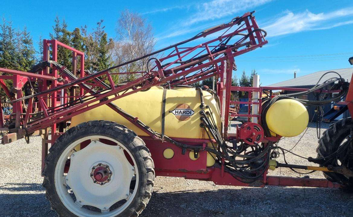 Hardi TZY 2500 - מרסס: תמונה 4 Hardi TZY 2500 - מרסס: תמונה 4
