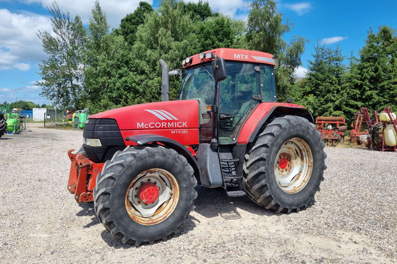 McCORMICK MTX140 - טרקטור חקלאי: תמונה 1 McCORMICK MTX140 - טרקטור חקלאי: תמונה 1