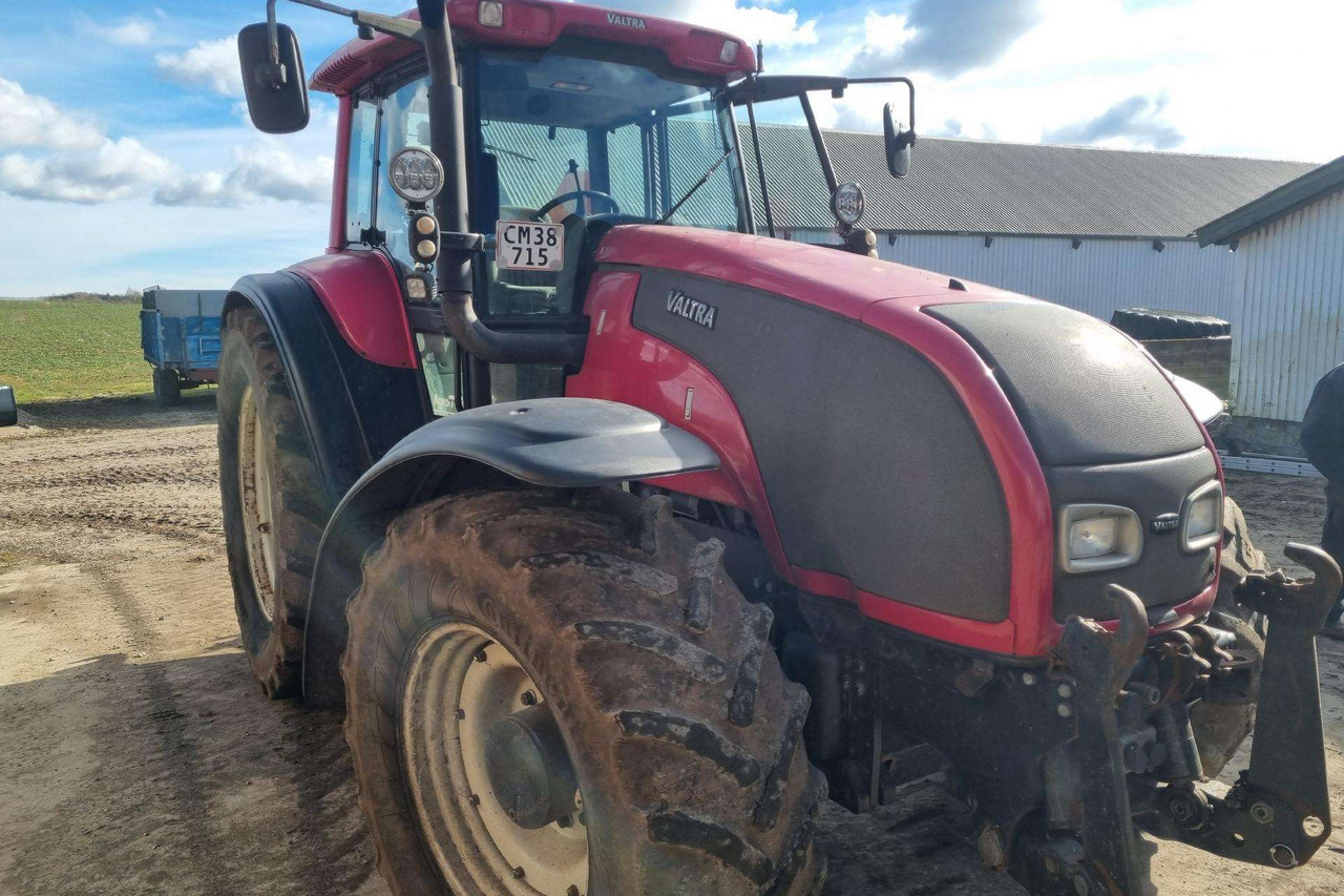 Valtra T190 - טרקטור חקלאי: תמונה 2 Valtra T190 - טרקטור חקלאי: תמונה 2