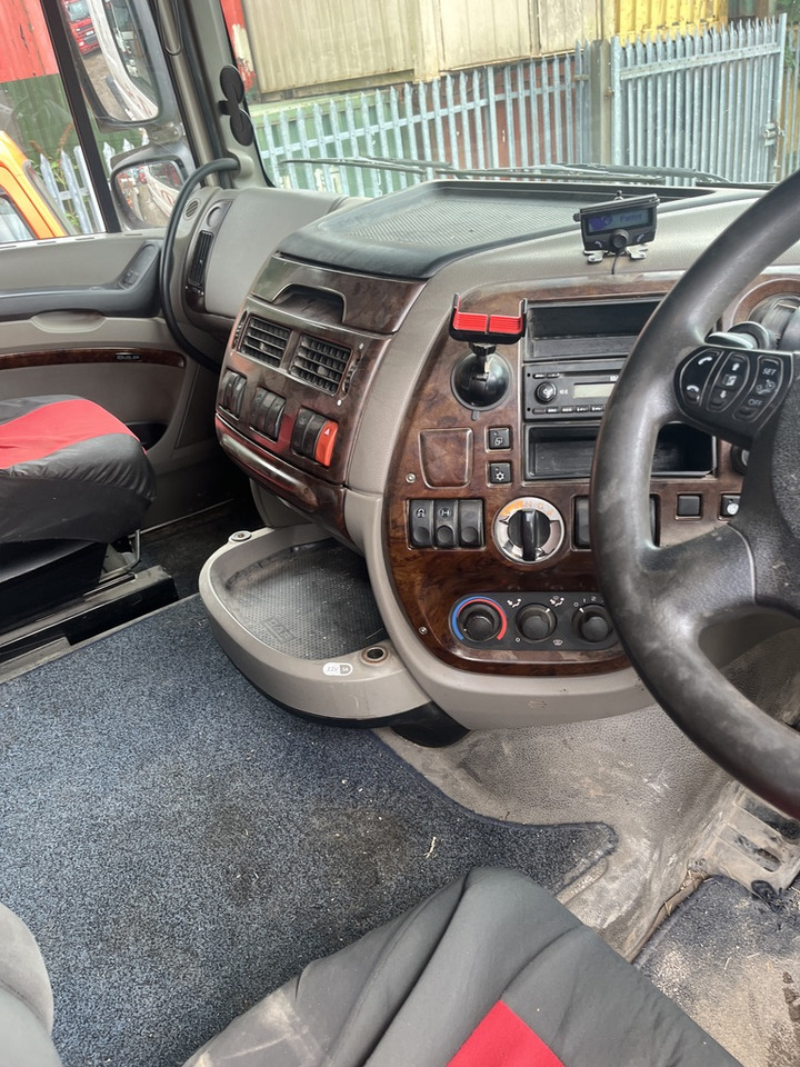 הַחכָּרָה Daf 105XF 460 6x2 Tractor Unit Daf 105XF 460 6x2 Tractor Unit: תמונה 10