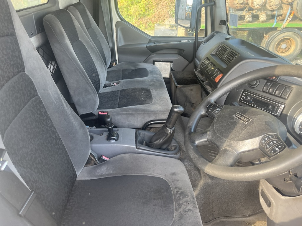 כלי רכב מסחרי עם תיבה Daf 55LF 220 4x2 Box Van: תמונה 9