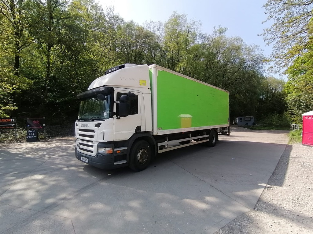 Scania P230 4x2 Box Van - כלי רכב מסחרי עם תיבה: תמונה 1 Scania P230 4x2 Box Van - כלי רכב מסחרי עם תיבה: תמונה 1