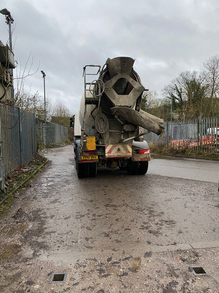 Scania P280 6x4 Concrete Mixer - משאית מערבלת בטון: תמונה 4 Scania P280 6x4 Concrete Mixer - משאית מערבלת בטון: תמונה 4