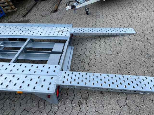 Brenderup Autotransportanhänger AT2500HBTB 2,5 to. 3950 x 2000 mm - קרון נגרר בהובלה אוטומטית: תמונה 5 Brenderup Autotransportanhänger AT2500HBTB 2,5 to. 3950 x 2000 mm - קרון נגרר בהובלה אוטומטית: תמונה 5